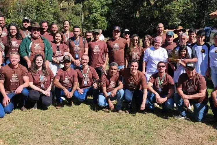 Missão técnica do Sistema Faemg Senar impulsiona queijarias do Vale do Suaçuí