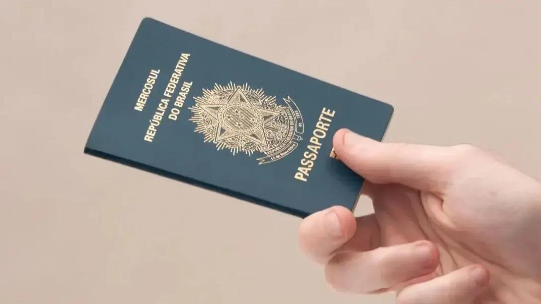 Passaporte brasileiro avança para 16ª posição em ranking global