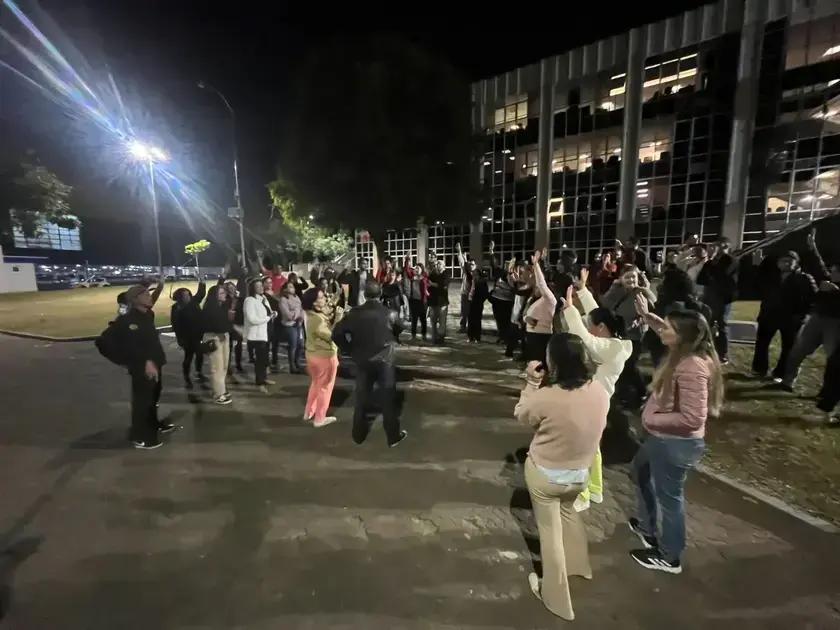 Servidores da Prefeitura de Itabira aprovam 'operação tartaruga' após assembleia