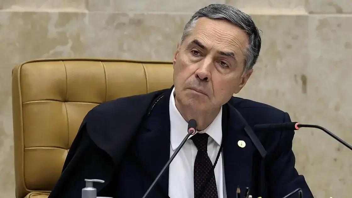 Luís Roberto Barroso encerra presidência do STF com ênfase na democracia