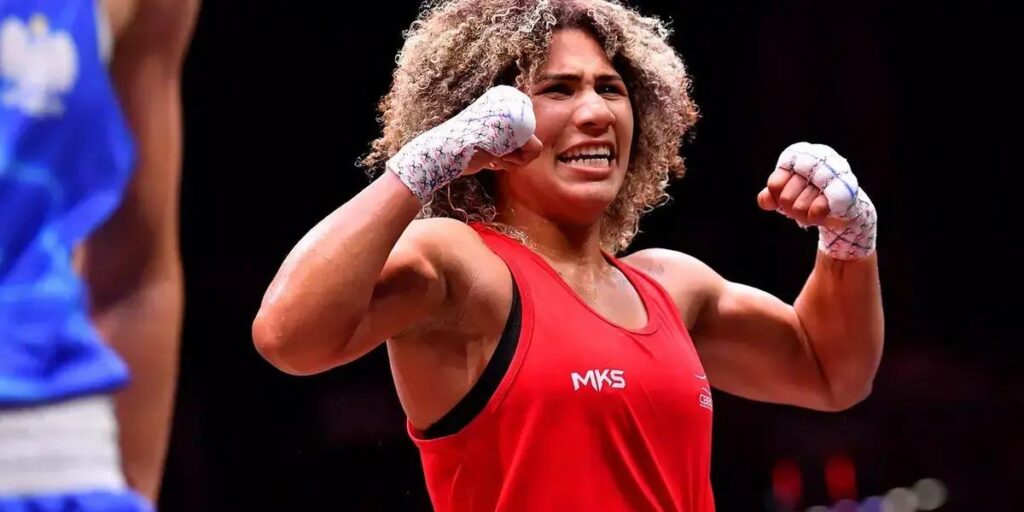 Rebeca Lima brilha e conquista o ouro no Mundial de Boxe em Liverpool
