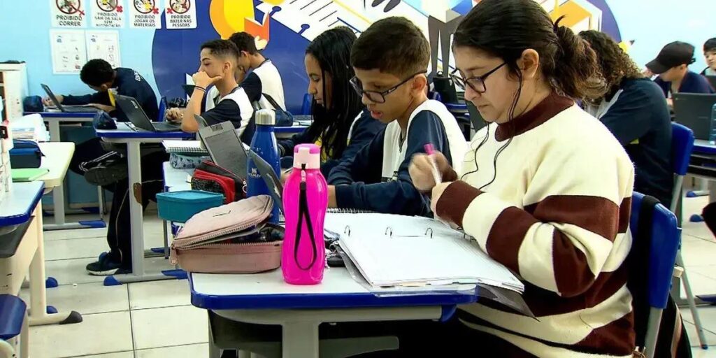 Caminhos da Reportagem destaca desafios na educação inclusiva no Brasil