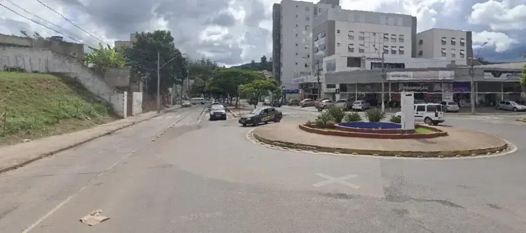 Interdição da Avenida Mauro Ribeiro Lage em Itabira: detalhes e orientações