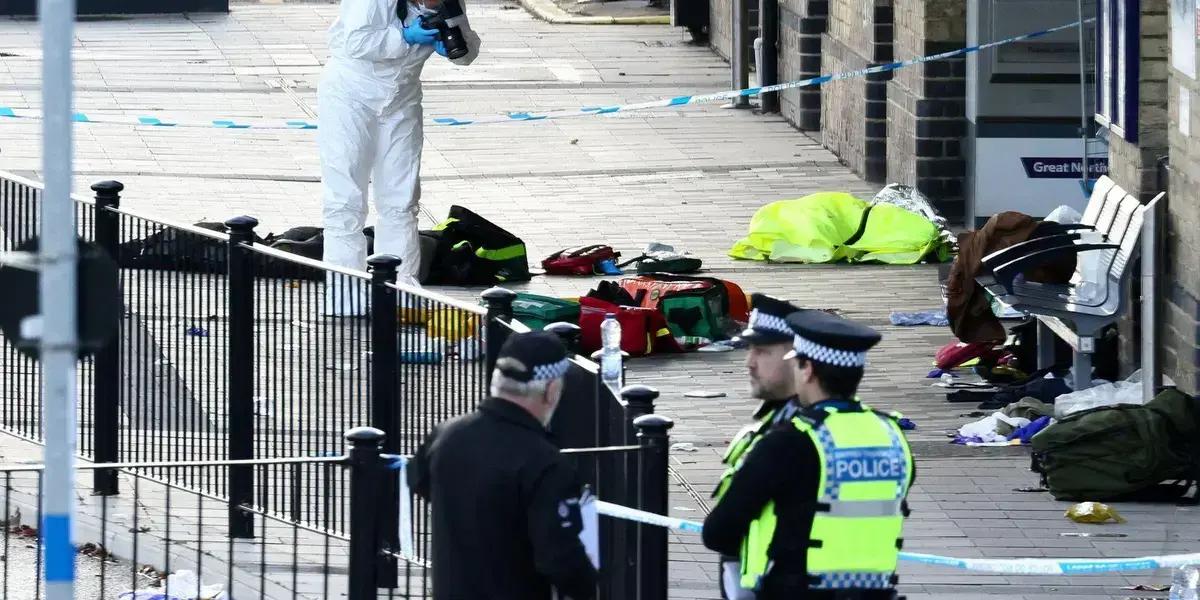 Ataque em trem em Cambridge: Nove feridos em estado grave