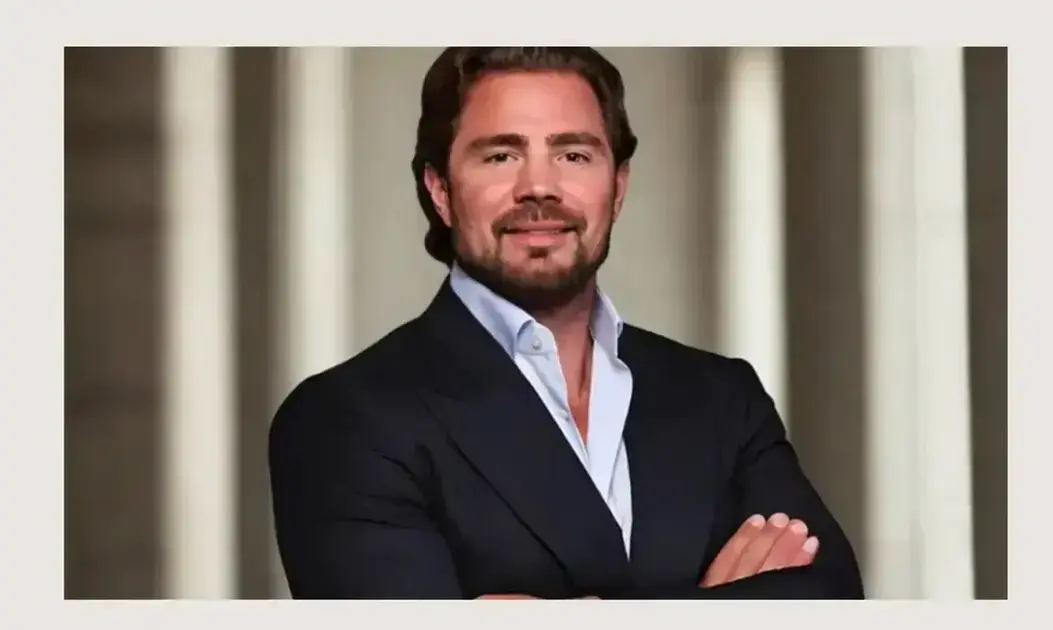 Preso em São Paulo, banqueiro Daniel Vorcaro continua na Justiça Federal