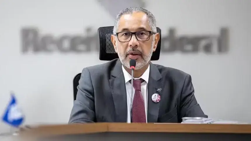 Taxa de juros e arrecadação: impactos na economia brasileira