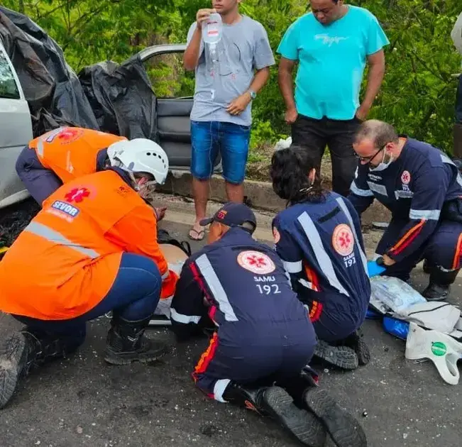 Tragédia na BR-381: Quatro pessoas morrem em acidente, incluindo duas crianças