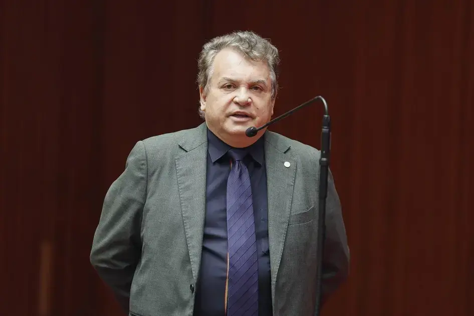 Alencar da Silveira Jr é empossado Conselheiro no TCEMG