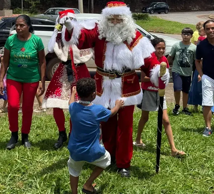 CDL de Itabira lança campanha de Natal e aquece comércio local