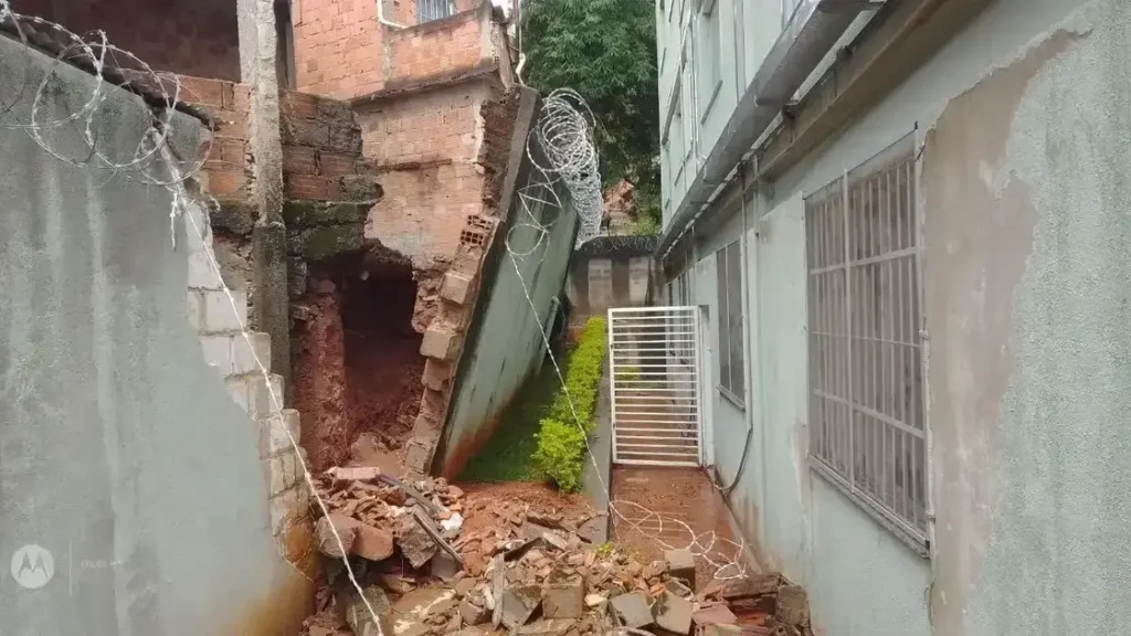 Desabamento de muro causa danos a hospital em Belo Horizonte após chuvas