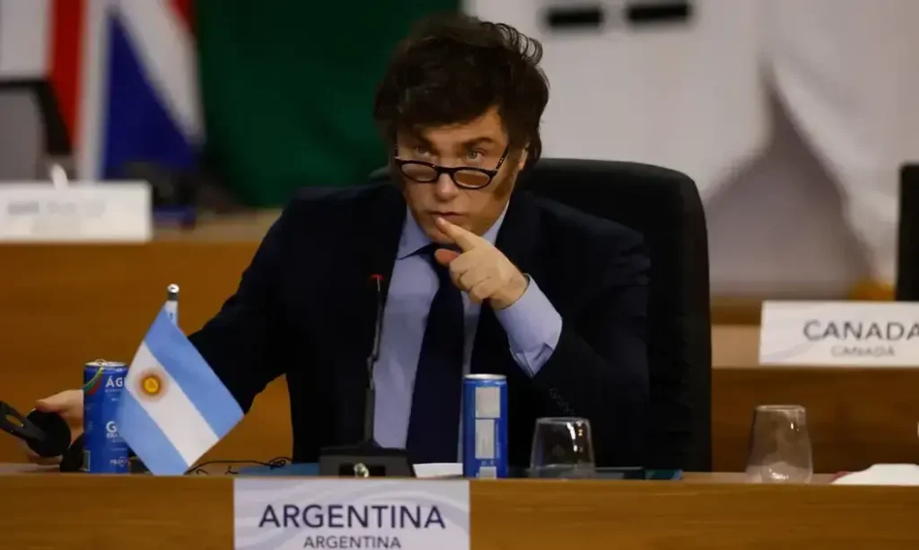 Javier Milei é eleito personalidade do ano em 2025 por grupo de jornais da América Latina
