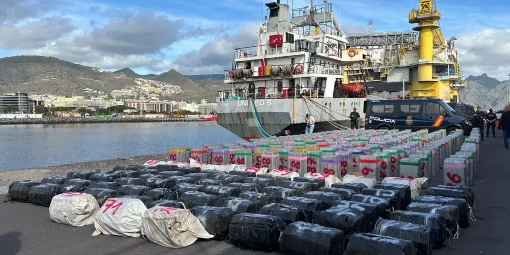 Espanha apreende 10 toneladas de cocaína em navio com escala no Brasil