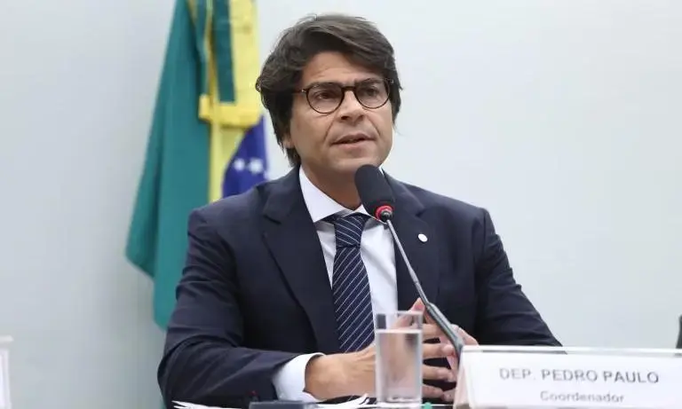 Reforma Administrativa: Desafios e Privilégios em Ano Eleitoral