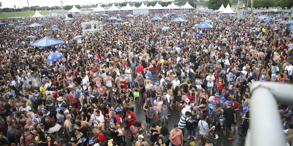 Abradee alerta para cuidados com a rede elétrica durante o Carnaval