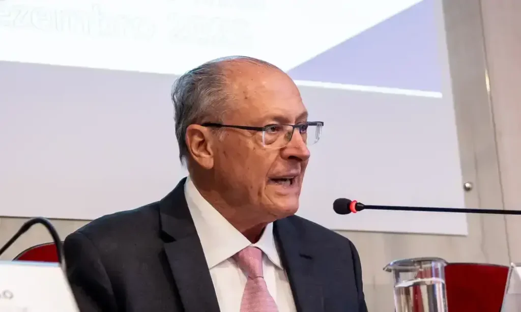 Alckmin destaca que Brasil mantém competitividade com tarifa de 10% dos EUA