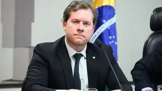 Candidatura de Cleitinho ao governo de Minas ganha destaque com apoio do PL