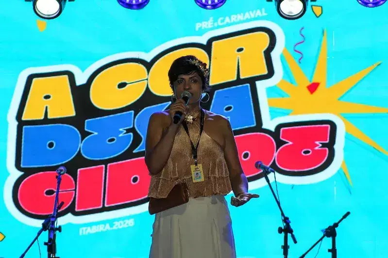 Carnaval de Itabira celebra diversidade cultural sob a direção de Vanessa de Faria