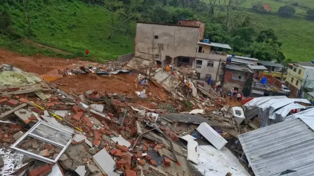 Efeitos devastadores da supercélula: Juiz de Fora enfrenta caos e morte