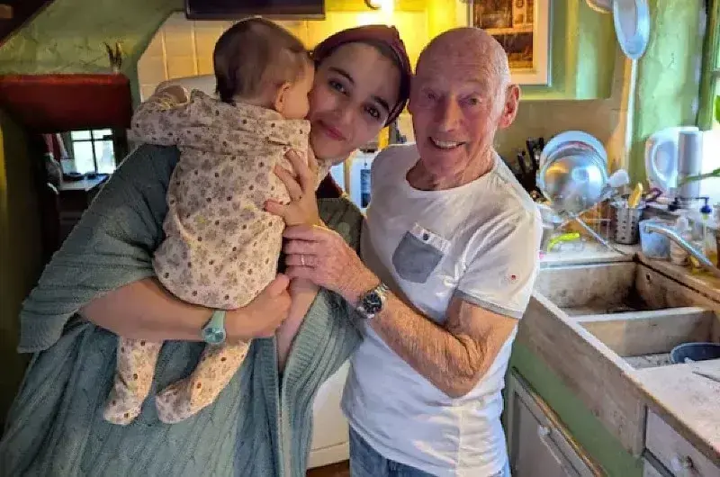 Pierre Sablé, 91 anos, celebra o sétimo filho com esposa de 39 anos