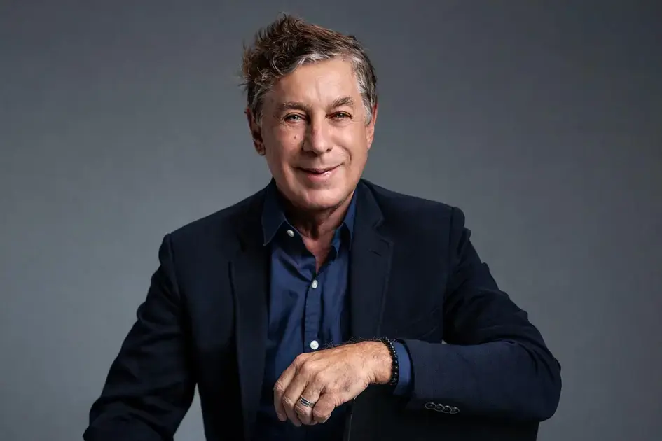 Flávio Venturini comemora 50 anos de carreira em show no Palácio das Artes