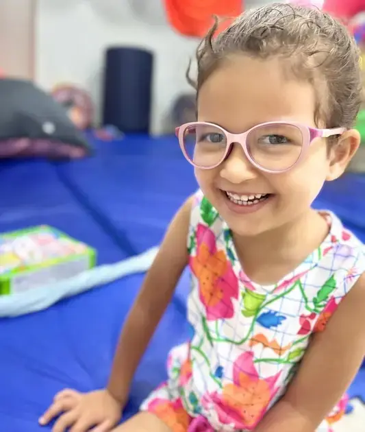 História inspiradora de Julinha no Dia Mundial das Doenças Raras