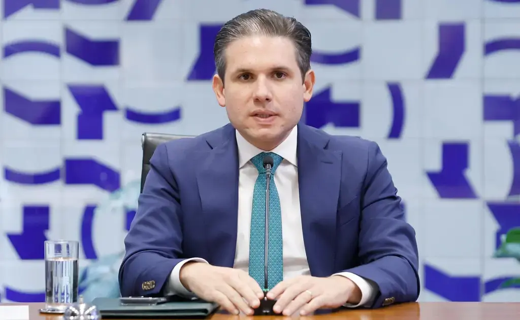 Hugo Motta sob pressão por andamento de CPIs na Câmara dos Deputados