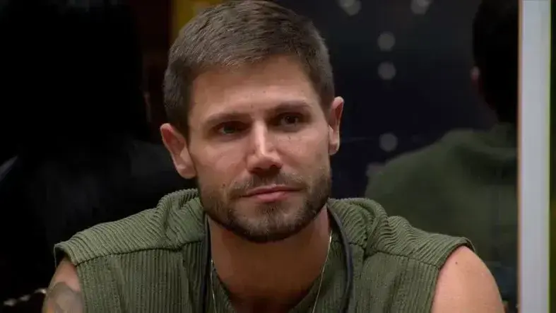 Jonas Sulzbach é eliminado do BBB 26 com 53,48% dos votos