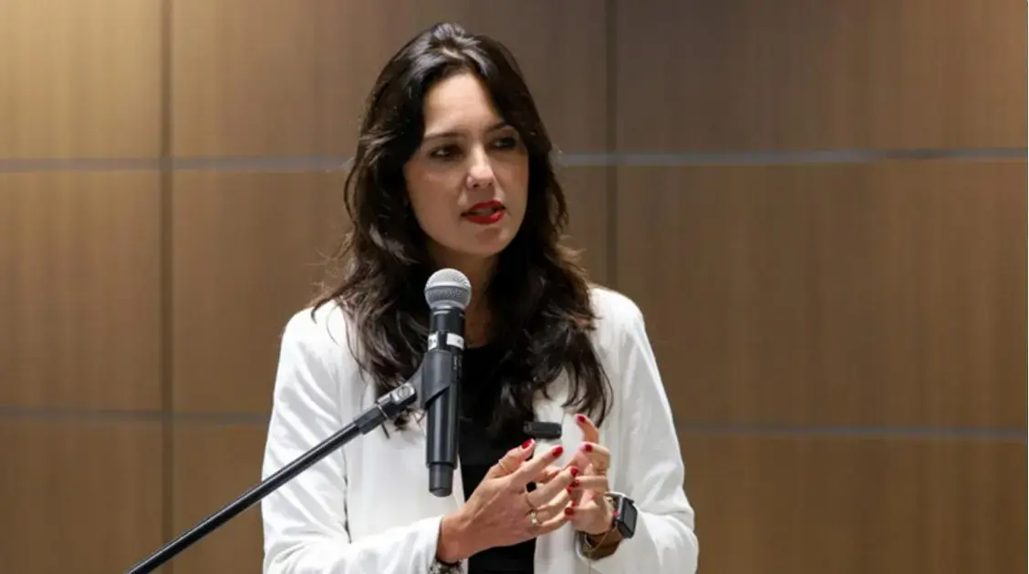 Minas Gerais alcança recorde de exportações, mas depende de ferro e café