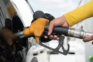 Procon intensifica fiscalização e autua 14 postos de combustíveis em Minas Gerais