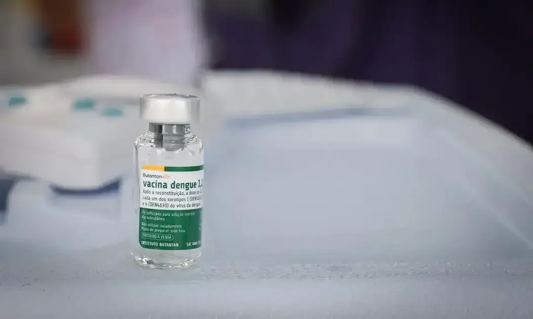 Vacina brasileira Butantan-DV contra a dengue mantém eficácia por 5 anos