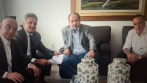 Articulação entre PSDB e PDT: um passo importante para as eleições em Minas