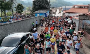 Cerca de 700 atletas celebram os 62 anos de João Monlevade na Volta Histórica