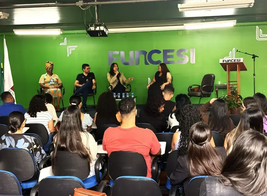 Conferência na Funcesi aborda políticas de acolhimento contra o feminicídio
