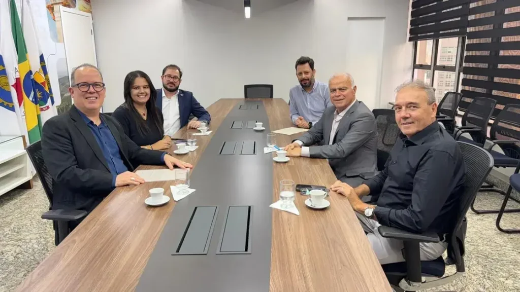 Crea-MG e Cemig assinam convênio para melhorar a fiscalização de obras