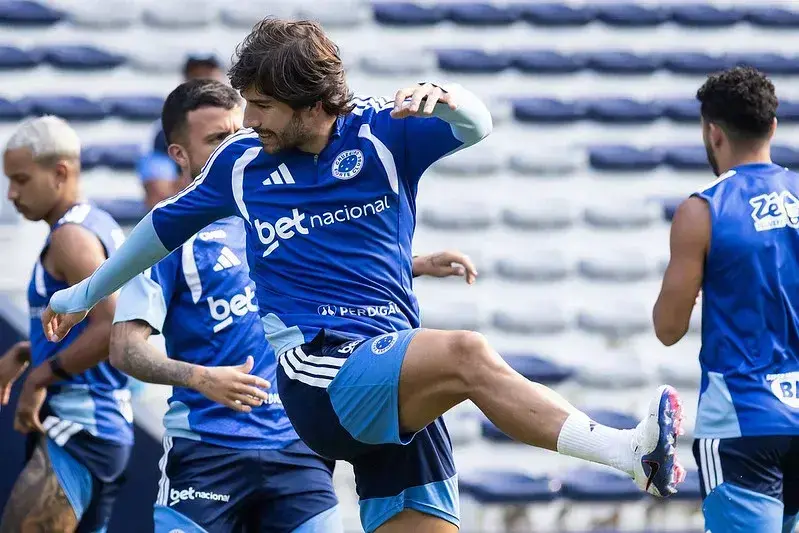 Cruzeiro reestreia na Libertadores após seis anos; enfrenta Barcelona no Equador Cruzeiro reestreia na Libertadores após seis anos; enfrenta Barcelona no Equador
