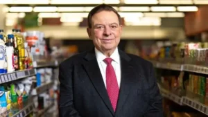 Empresário pede regulamentação para venda de medicamentos em supermercados