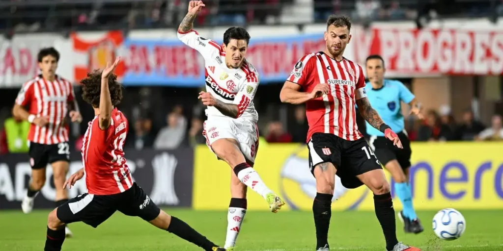 Flamengo empata em 1 a 1 com Estudiantes na Copa Libertadores