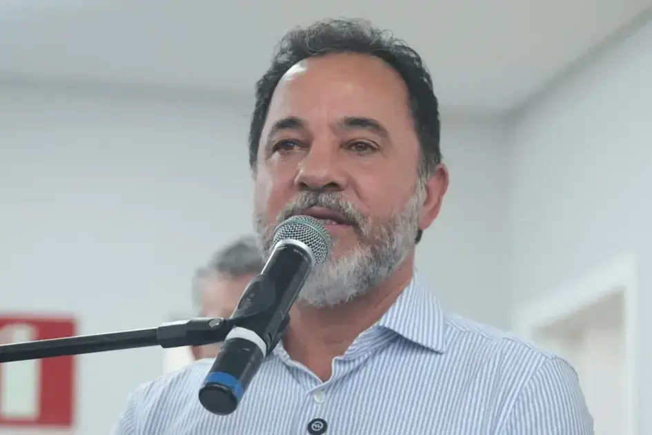 Marco Lage contesta governador sobre paralisação da duplicação das MG-129 e 434