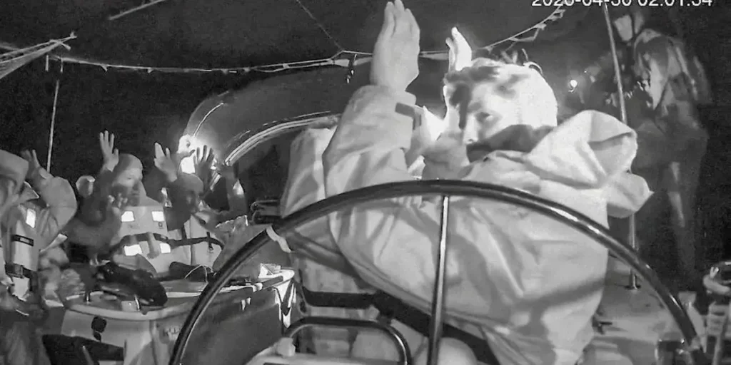 Militares israelenses interceptam flotilha com brasileiros em missão humanitária