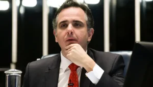 O Brasil aguarda novos desdobramentos na política nacional