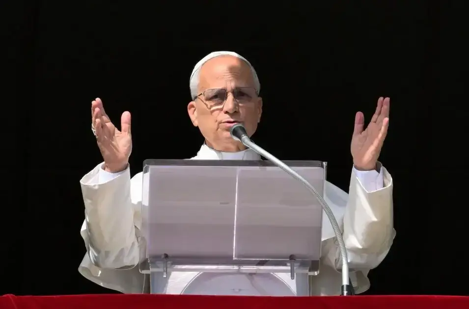 Papa Leão XIV afirma: "Não tenho medo de Donald Trump" em resposta