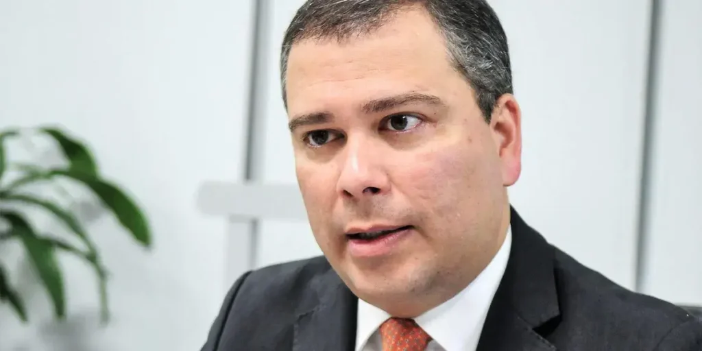 STF confirma prisão do ex-presidente do BRB em decisão unânime