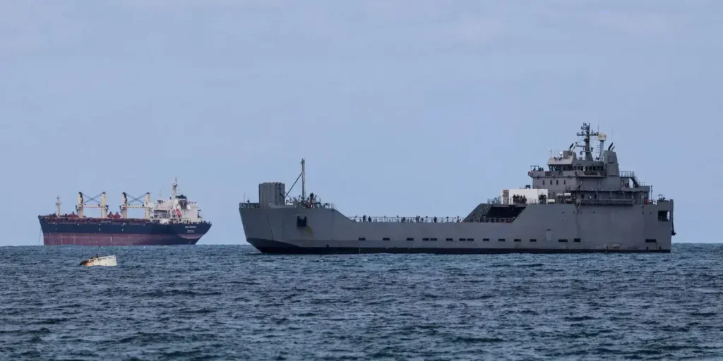 Ativistas da Global Sumud Flotilla começam a ser libertados por Israel