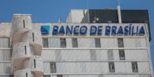 Banco de Brasília altera regras e aceita aportes parciais em aumento de capital