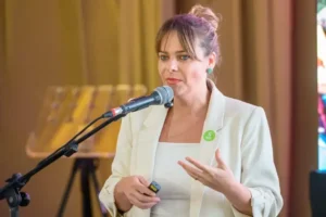 Bárbara Botega reúne esforços para desenvolvimento na Rota Cênica
