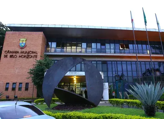 Câmara de BH aprova uso do sexo biológico em competições esportivas