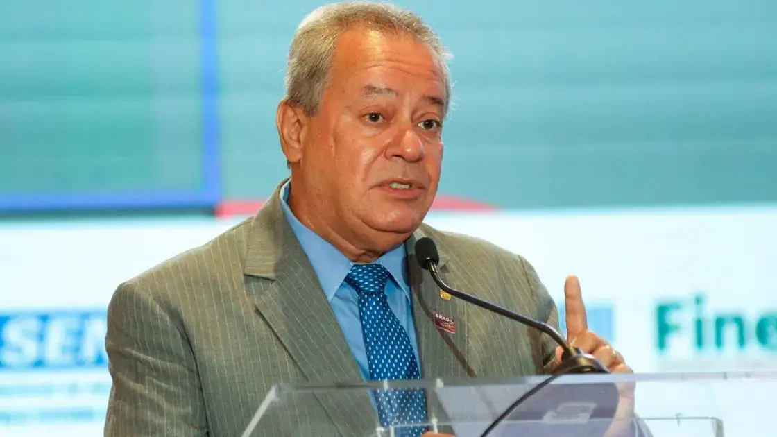 Conflito sobre a taxa das blusinhas pode ir à Justiça