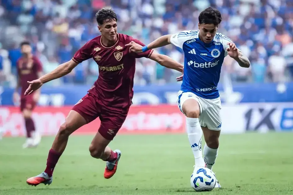 Cruzeiro e Fluminense se enfrentam no Mineirão pelo Campeonato Brasileiro