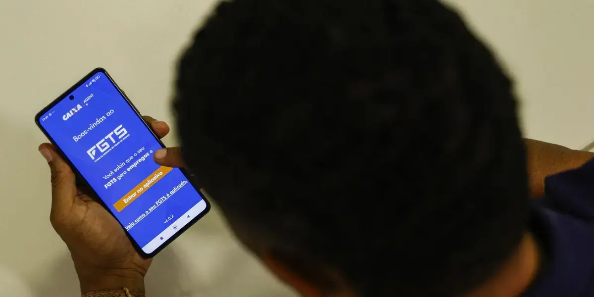 Desenrola 2.0 atrai 1,4 milhão de trabalhadores para o app do FGTS
