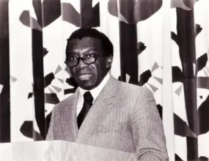 Milton Santos: O legado de um geógrafo negro e suas teorias sobre desigualdade